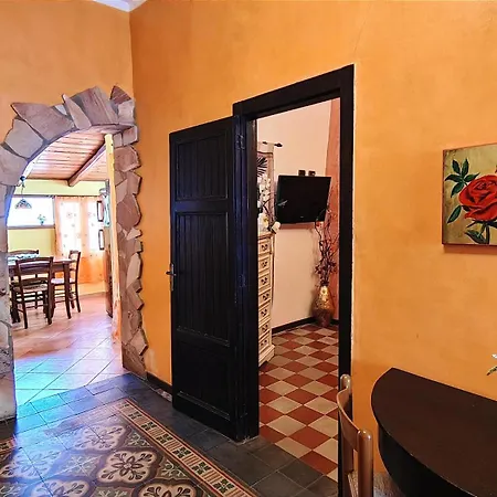 بيت للعطل Ruggero House